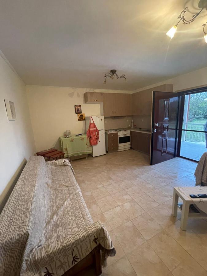 Ευχάριστο Εξοχικό Σπίτι Με Barbeque Appartement Skála Foúrkas Buitenkant foto