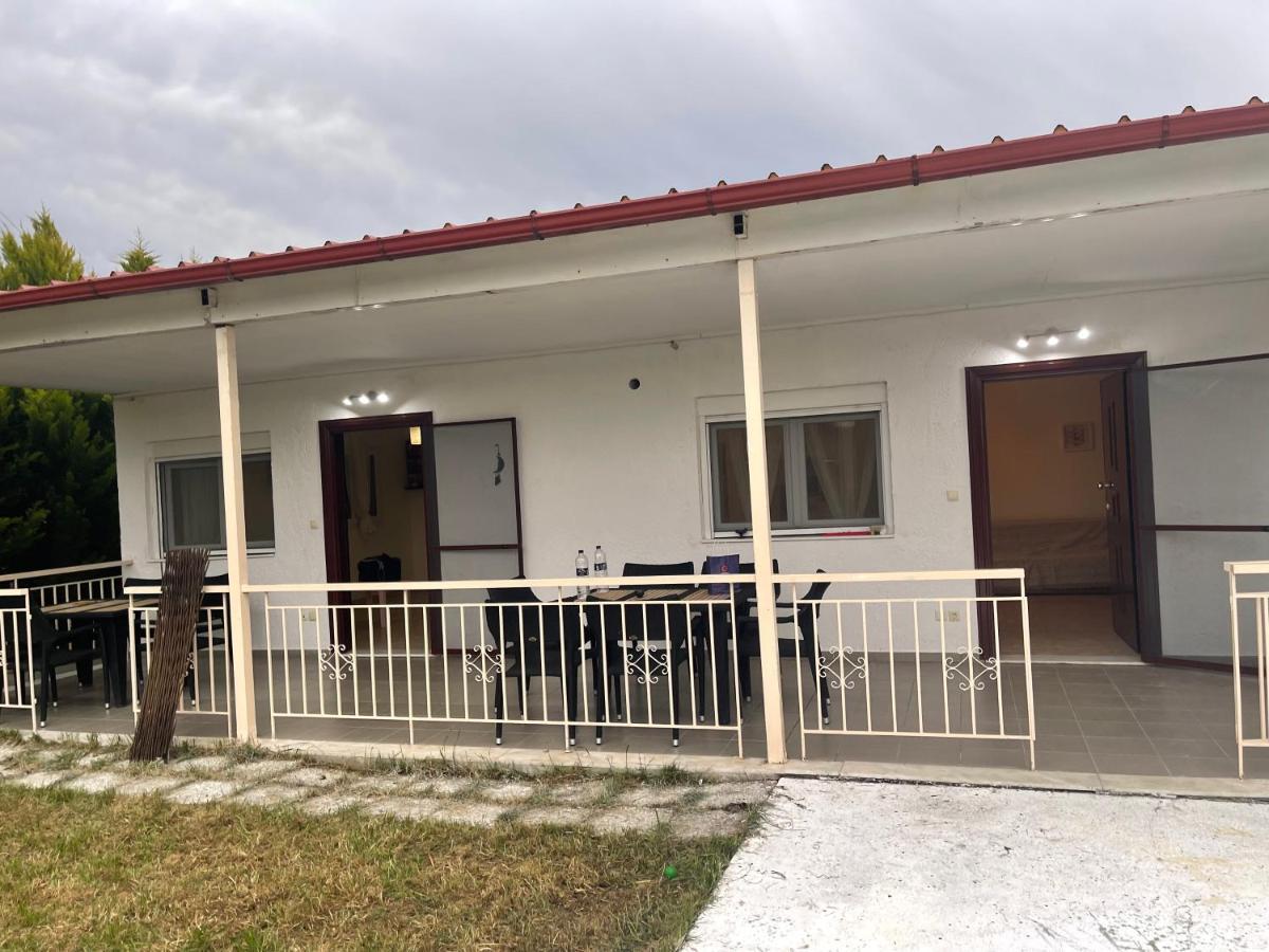 Ευχάριστο Εξοχικό Σπίτι Με Barbeque Appartement Skála Foúrkas Buitenkant foto